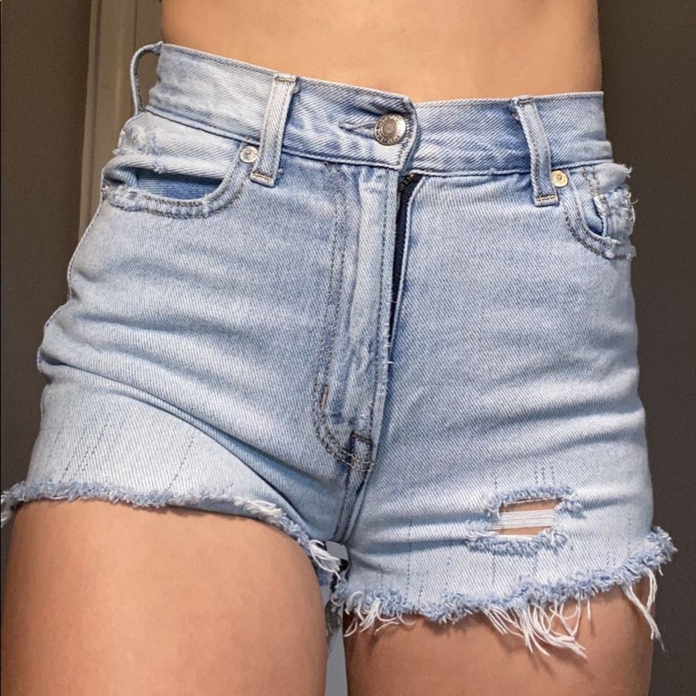 American Eagle distressed denim shorts